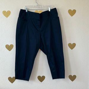 BNWT Lane Bryant Black crop pant size 22